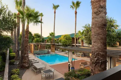 Photo 2 - Ramada by Wyndham Del Rio