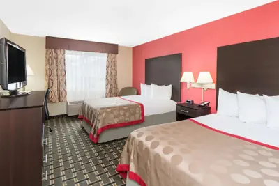 Photo 4 - Ramada by Wyndham Vandalia