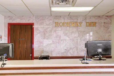 Photo 2 - Rodeway Inn New Braunfels - San Antonio Area