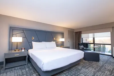 Photo 5 - Crowne Plaza Providence-Warwick Airport by IHG