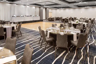 Photo 3 - Delta Hotels by Marriott Minneapolis Northeast