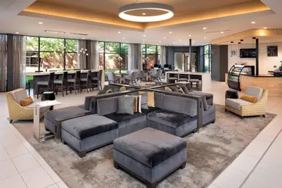 Photo 2 - Delta Hotels by Marriott Minneapolis Northeast