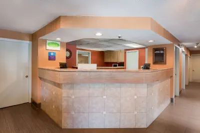 Photo 3 - SenS Suites Livermore, SureStay Collection by Best Western