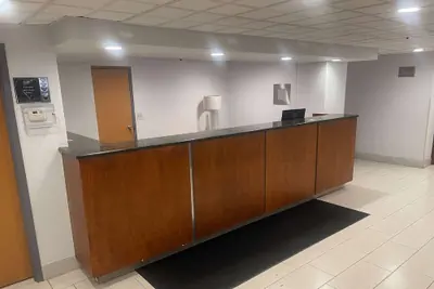Photo 3 - Days Inn by Wyndham Englewood Dayton Airport