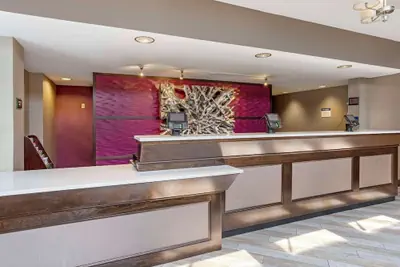 Photo 3 - Kingston Regency Inn