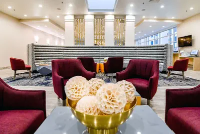 Photo 3 - Sheraton Richmond Airport Hotel