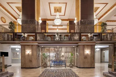 Photo 4 - Hilton Milwaukee