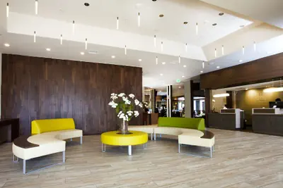 Photo 3 - Redac Gateway Hotel In Torrance