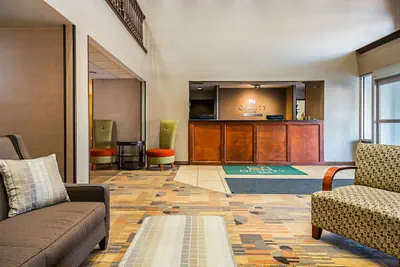 Photo 4 - Quality Inn Fairmont