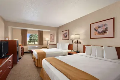 Photo 4 - Baymont by Wyndham Golden/Red Rocks
