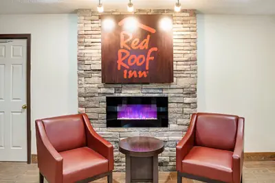 Photo 4 - Red Roof Inn Indianapolis East