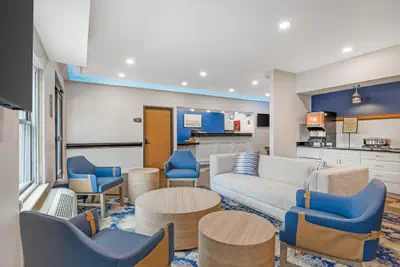 Photo 3 - Best Western St. Louis Fairview Heights
