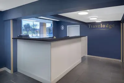 Photo 5 - Travelodge by Wyndham Savannah Area/Richmond Hill