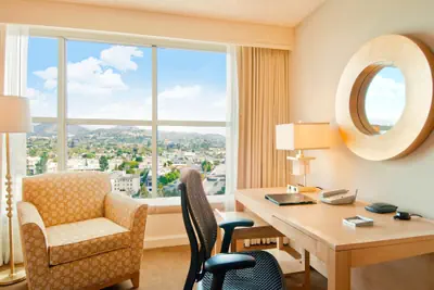 Photo 5 - Hilton Los Angeles North/Glendale