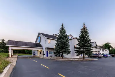 Photo 2 - Rodeway Inn Ludington