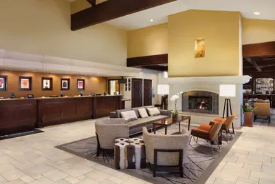 Photo 5 - DoubleTree by Hilton Ontario Airport