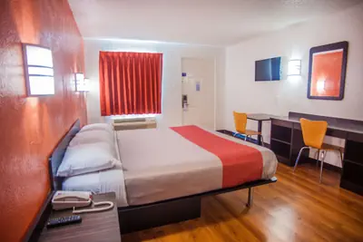 Photo 5 - Motel 6 Corsicana, TX