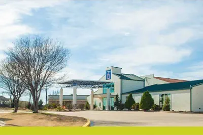 Photo 4 - Motel 6 Corsicana, TX