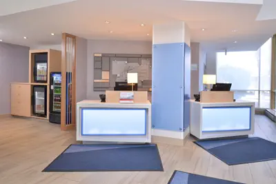 Photo 5 - Holiday Inn Express & Suites Buffalo Downtown - Medical CTR by IHG