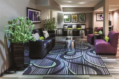 Photo 4 - La Quinta Inn by Wyndham San Marcos