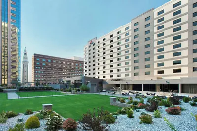 Photo 4 - Marriott Springfield Downtown