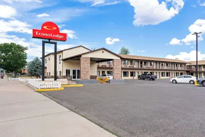 Photo 2 - Econo Lodge Panguitch near Bryce Canyon