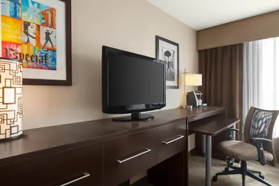 Photo 5 - Holiday Inn Boston - Cambridge Area by IHG