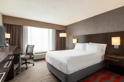 Photo 5 - Holiday Inn Boston - Cambridge Area by IHG