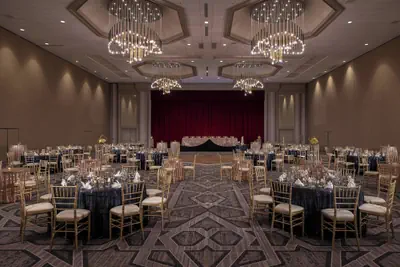 Photo 4 - Renaissance Dallas Addison Hotel