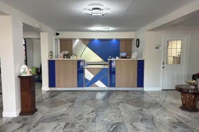 Photo 5 - Clarion Pointe Alachua - Gainesville Area