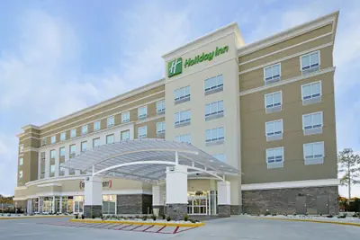 Photo 2 - Holiday Inn Hattiesburg - North by IHG