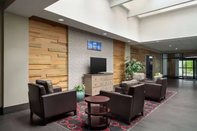 Photo 4 - Wyndham Garden Pittsburgh Airport