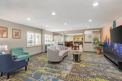 Photo 3 - Quality Inn & Suites Plano East - Richardson