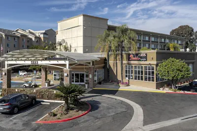 Photo 2 - Pacific Stay Hotel