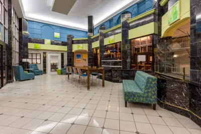 Photo 5 - Days Inn by Wyndham Sandusky / Cedar Point