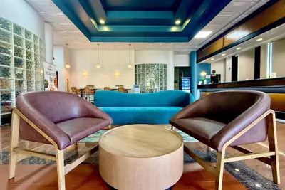 Photo 4 - Best Western Plus Suites Hotel - LAX Airport LA Stadium