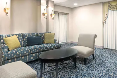 Photo 5 - Howard Johnson by Wyndham Newburgh/West Point