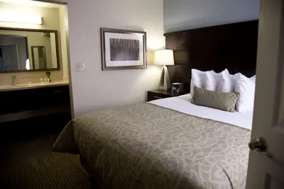 Photo 5 - Sonesta ES Suites San Francisco Airport San Bruno
