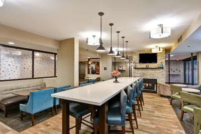 Photo 5 - Hampton Inn Hendersonville