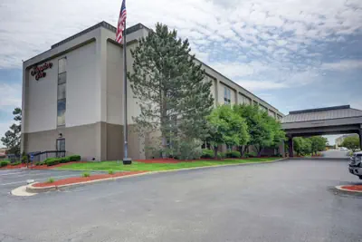 Photo 2 - Hampton Inn by Hilton Indianapolis-South