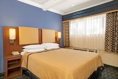 Photo 5 - Days Inn by Wyndham San Francisco - Lombard