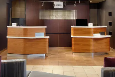 Photo 2 - Courtyard by Marriott Greenville Haywood Mall