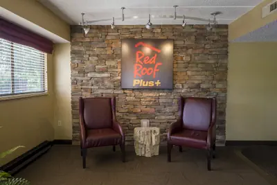 Photo 4 - Red Roof Inn PLUS+ Wilmington - Newark
