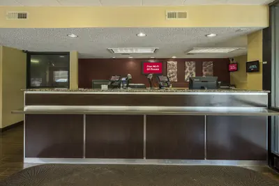 Photo 3 - Red Roof Inn PLUS+ Wilmington - Newark