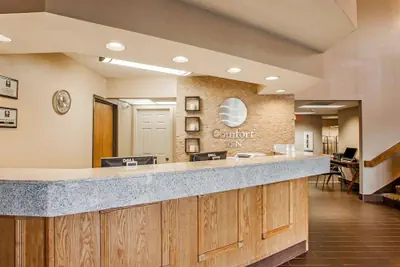 Photo 3 - Comfort Inn Marshalltown South