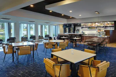 Photo 2 - Courtyard by Marriott Dayton South/Mall