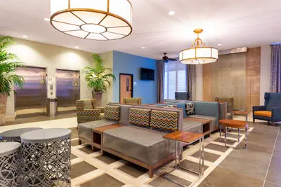 Photo 4 - Holiday Inn Winter Haven by IHG