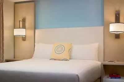Photo 5 - Sonesta ES Suites Burlington VT