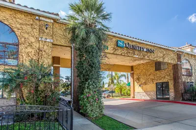 Photo 2 - Quality Inn Hemet - San Jacinto