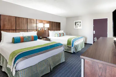 Photo 4 - Holiday Inn Hotel & Suites Oklahoma City North by IHG